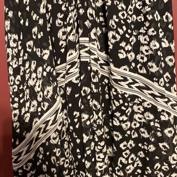 Express dress​​​ - Picture 6 of 8